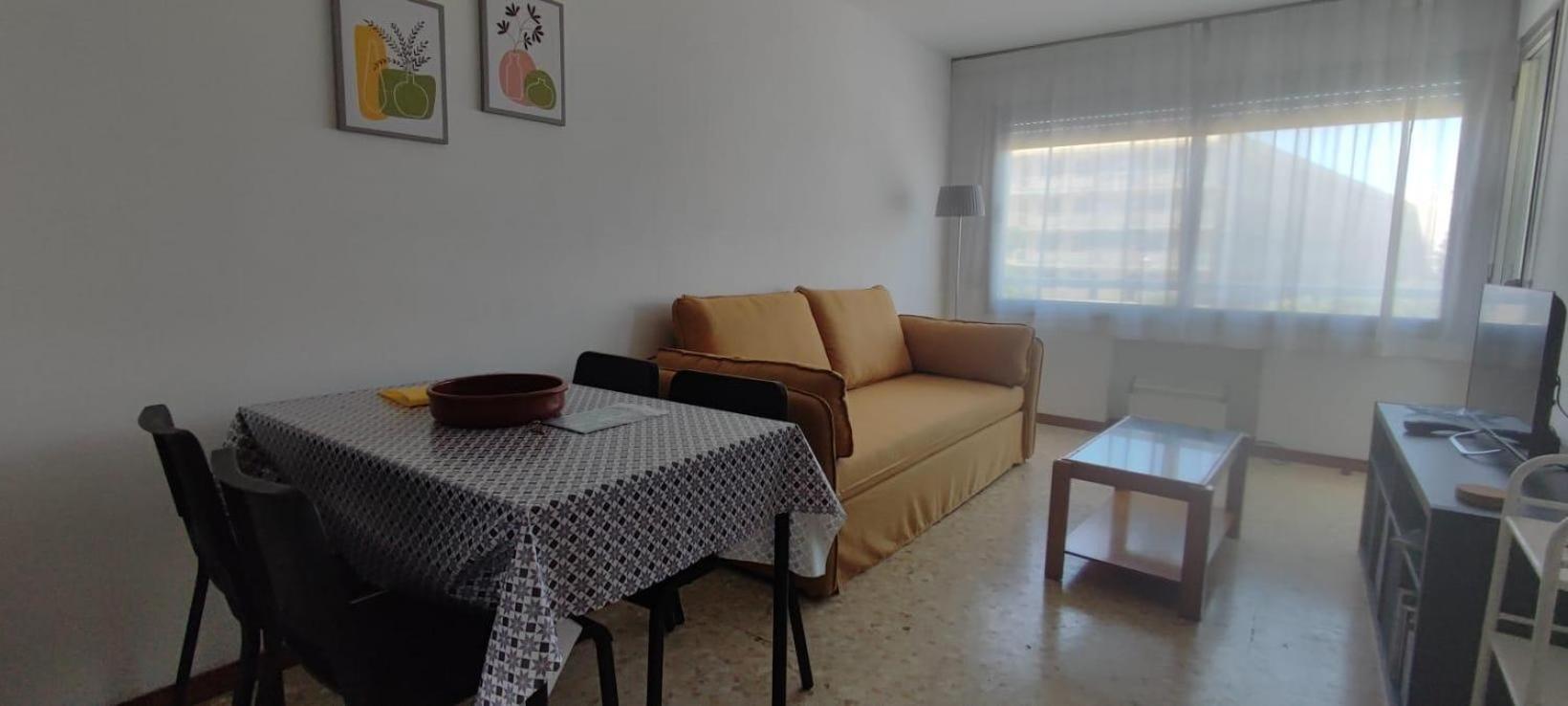Apartament Antillas Fenals In